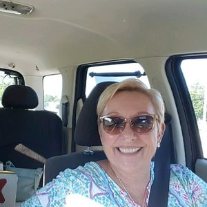 Meet your Posher, Sandra